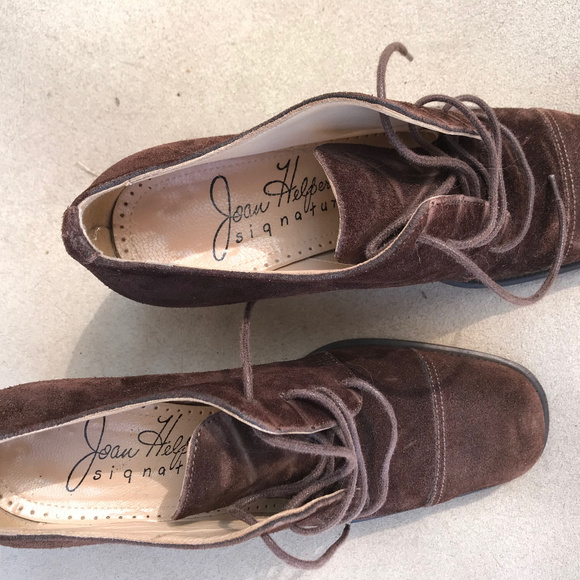 RARE: Vintage Joan Helpern suede stacked heels - Picture 8 of 8